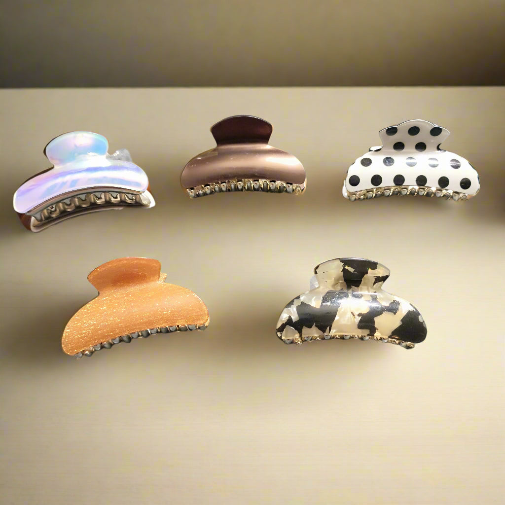 Asthetic Textured Claw Clips