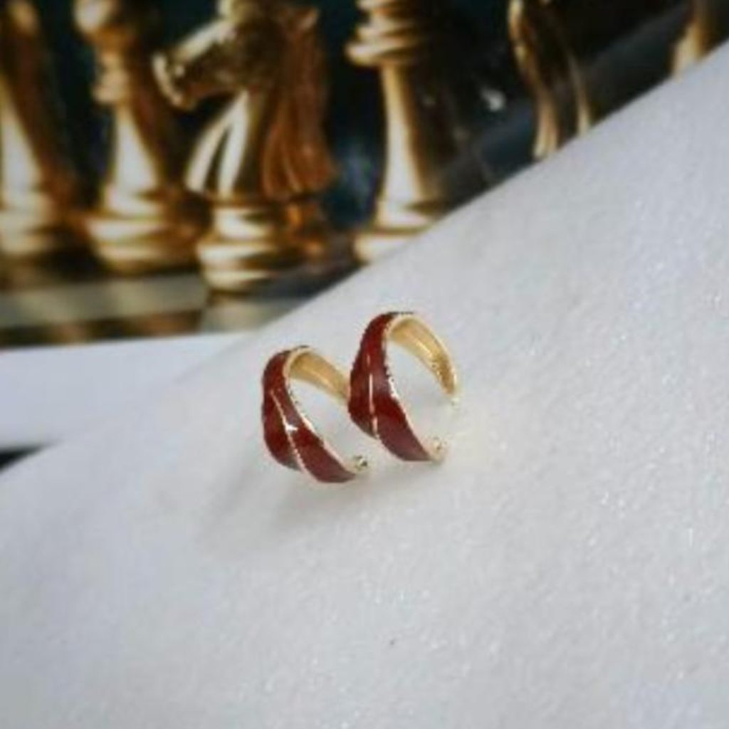 Golden enamel twisted hoop Korean Fashion earrings