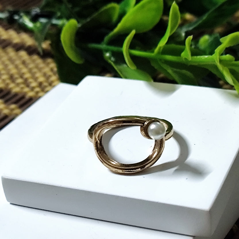 Boho Style pearl Ring