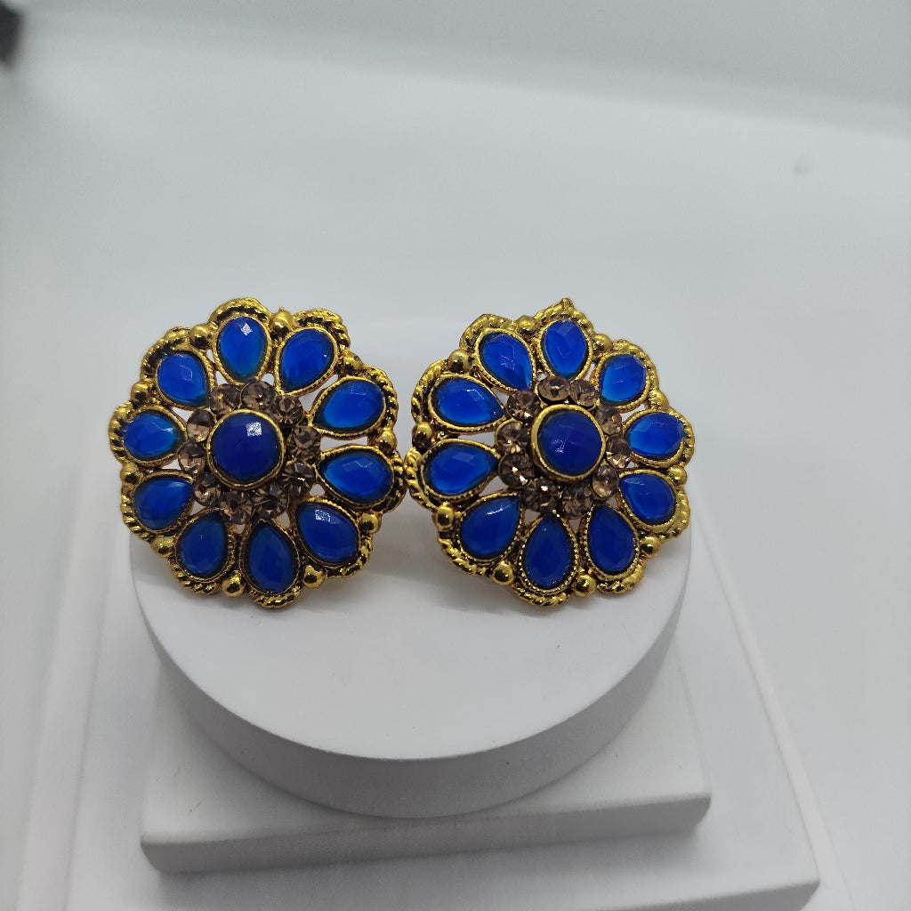 Neel Kamal Zirconia Studs Earrings