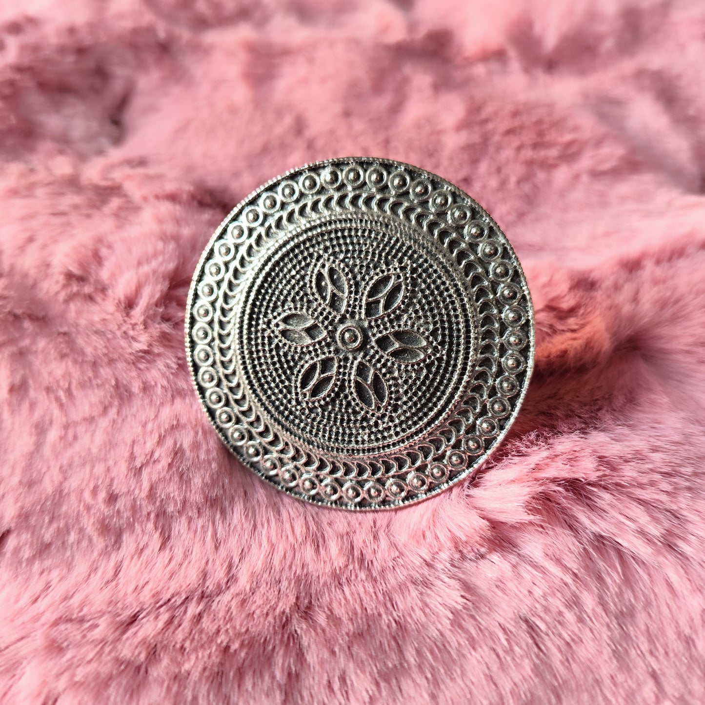 Silver Antique Daisy Ring