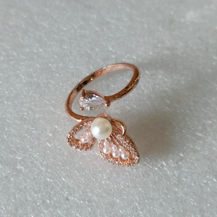 Rose Gold adjustable Butterfly Delight ring