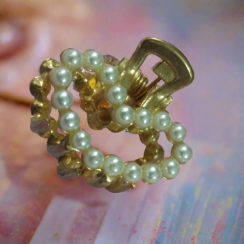 Pearl heart Mini Claw Clip Golden