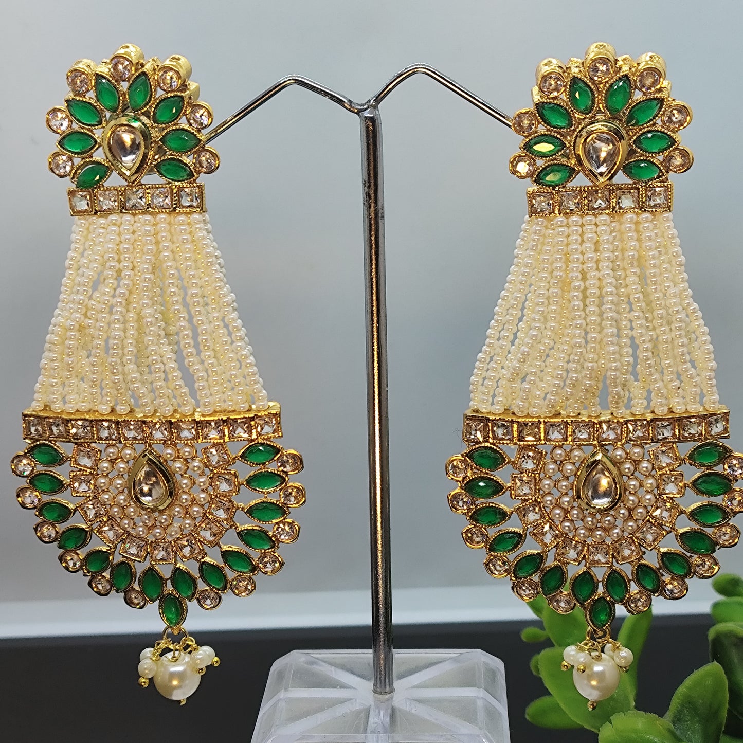 Royal Green Pearl Kundan Chandbali