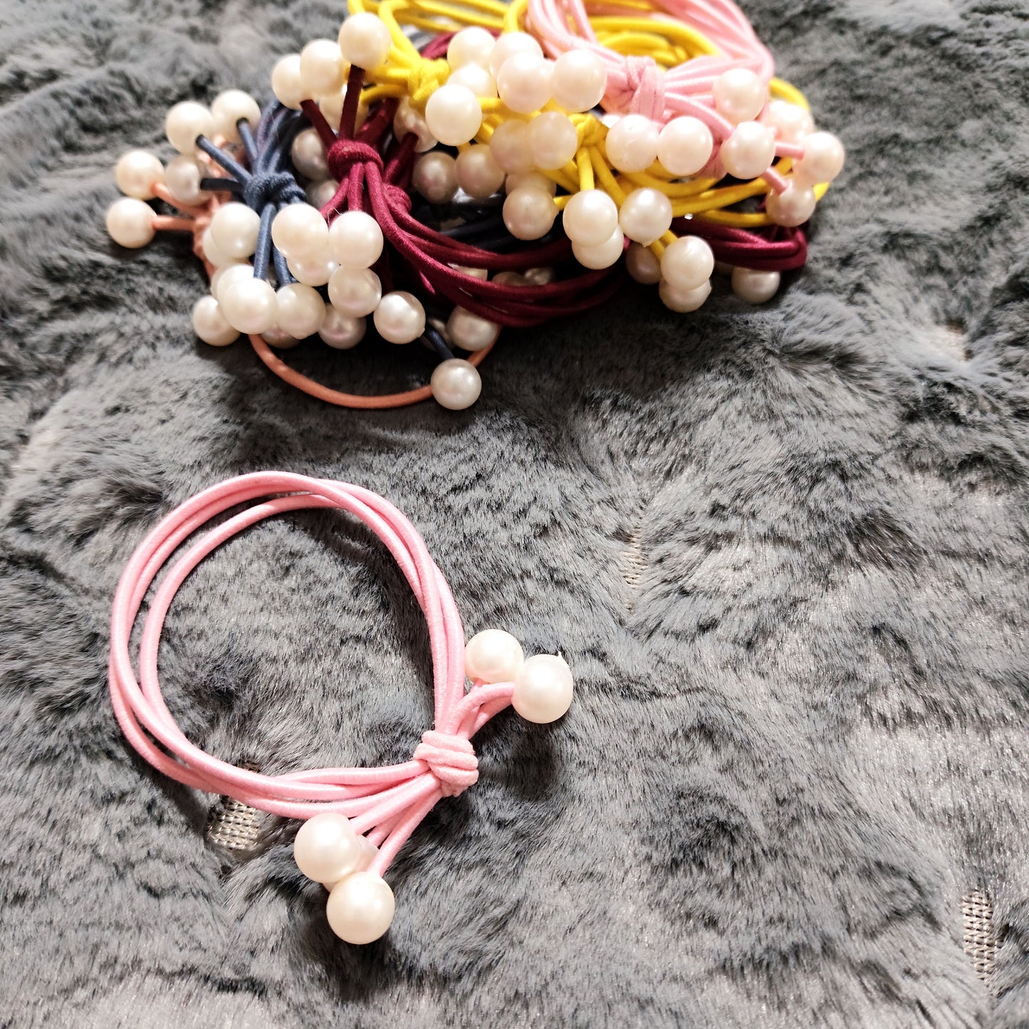 Royal Pearl Ponytail Holders (Pack of 6)