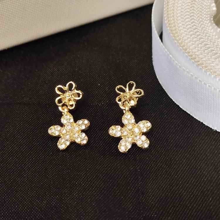 Sprinkle Surprise Minimal Korean Fashion Earrings