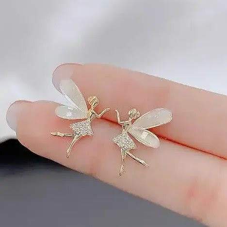 Golden Sparkling Mermaid Minimal Stud Earrings