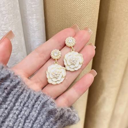 Floral Charm Drop Earring