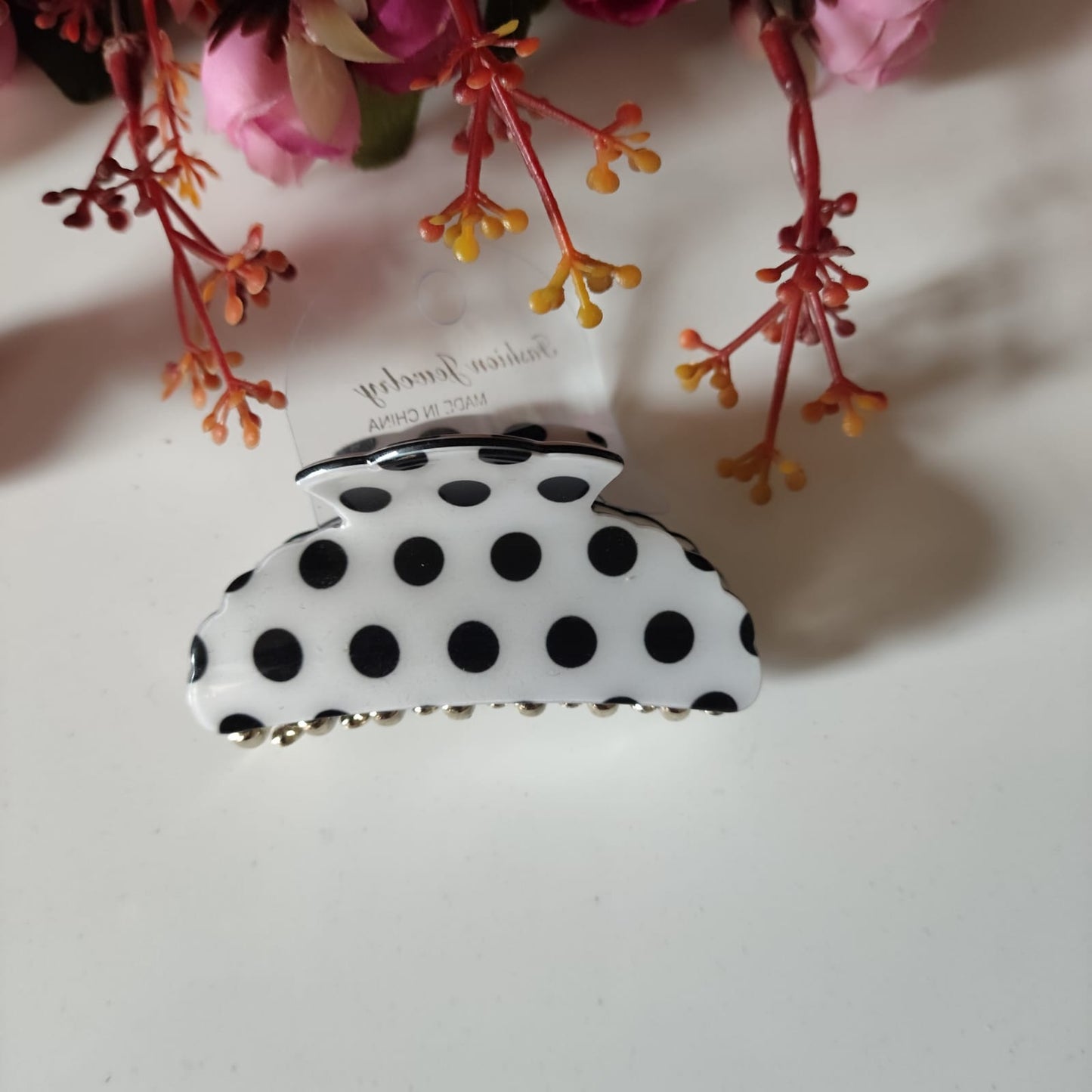 Aesthetic Textured Claw Clips