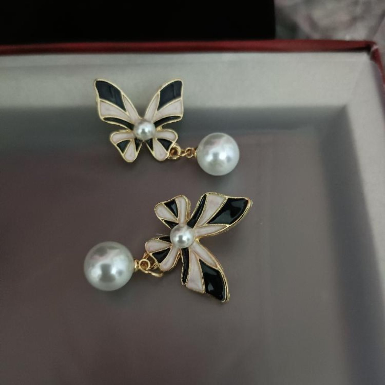Black Pearl Butterfly Drop Korean Fashion Earrings