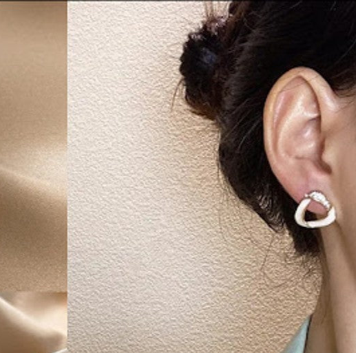 Celestial Glow Minimal Studs Earrings