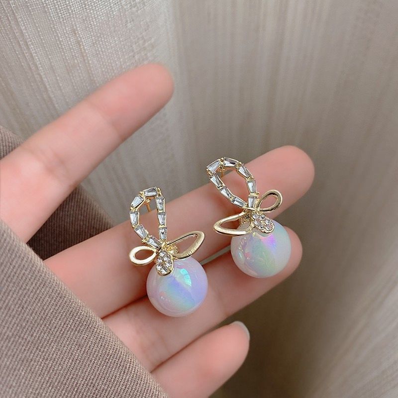 Classic Pearl Statement Studs Earrings