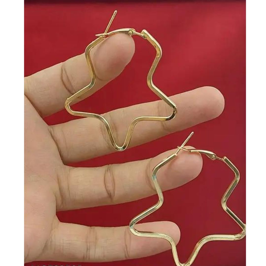Golden Star Shape Metallic Hoops Fashion Earrings