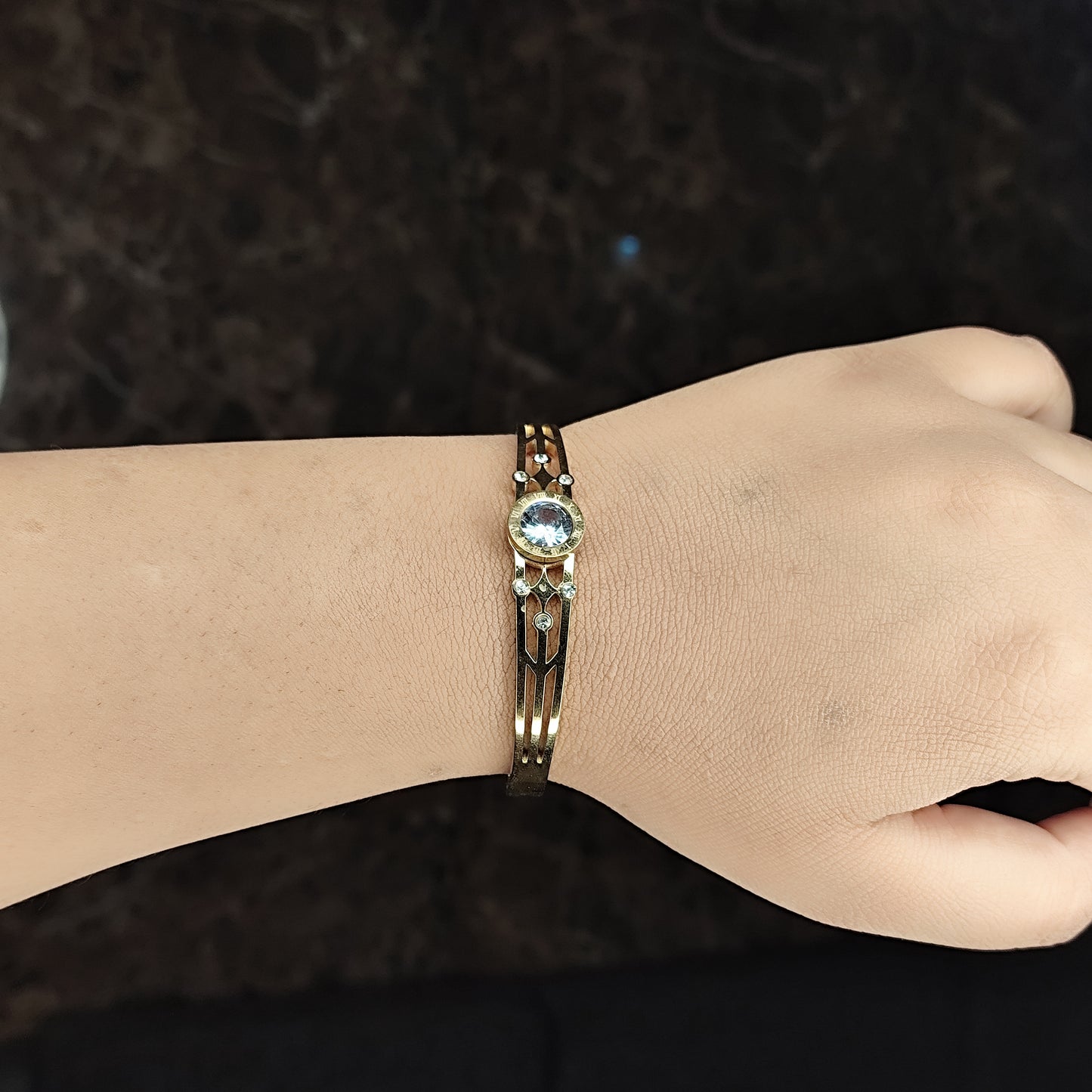 Golden Elegance Crystal Bracelet
