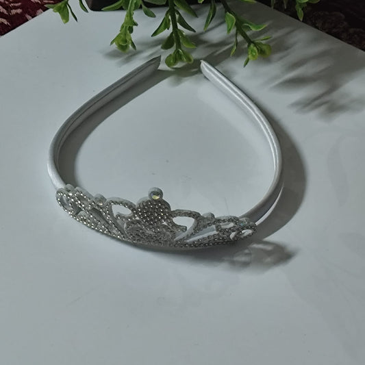 White Cute Crown Hair Band