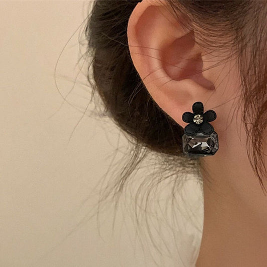 vintage Black Floral Stud