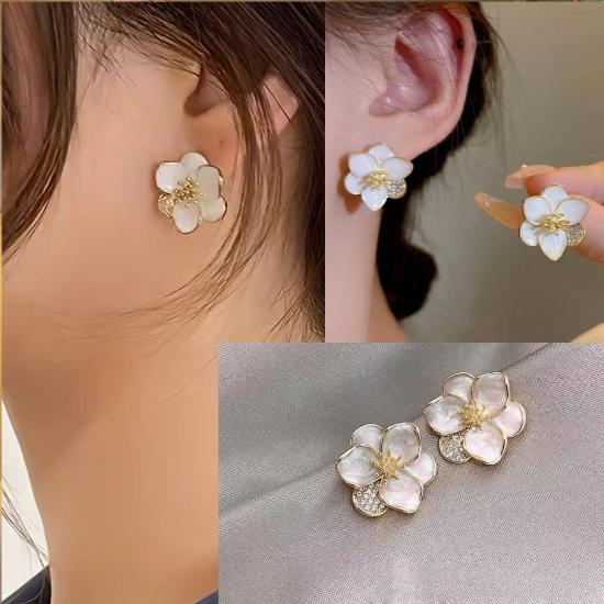 White Blossom Statement Studs Korean Fashion Earrings